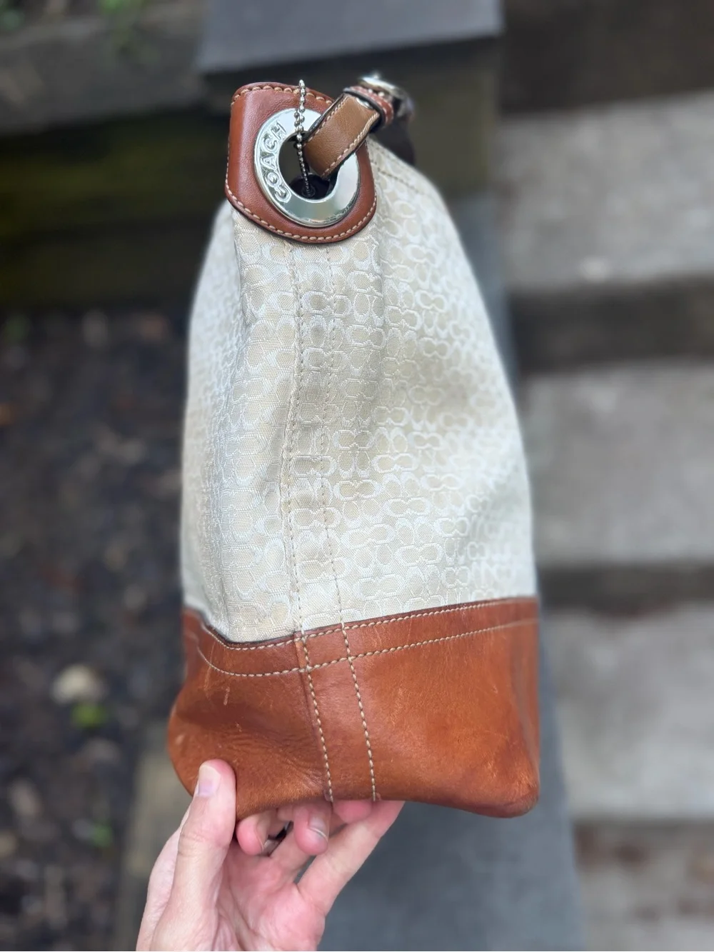 Gorgeous vintage Coach shoulder bag GUC
